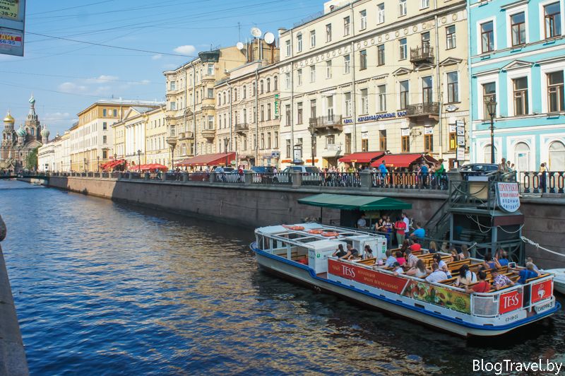 Экскурсия на катере по каналу Грибоедова Что посмотреть и куда сходить в Санкт-Петербурге