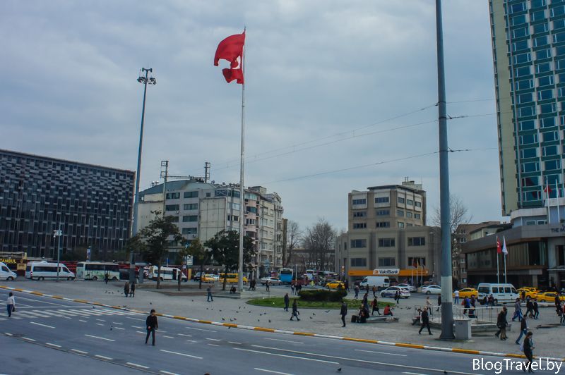 Площадь Таксим в Стамбуле