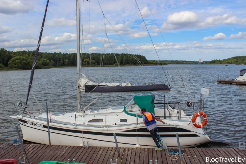 Прокат яхт на Минском море