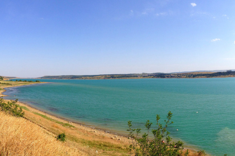 Тбилисское море фото пляжа